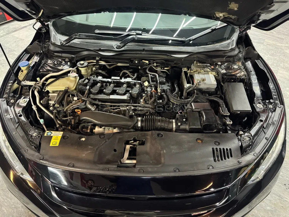 Honda Civic 2016 for Sale in Bahawalpur Honda Civic 2016 for Sale in Bahawalpur Image-6
