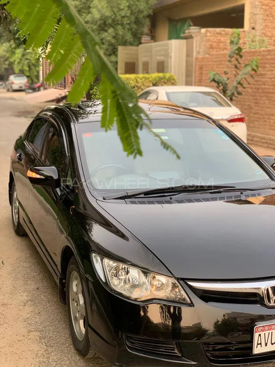 Honda Civic 2011 for Sale in Multan Image-1