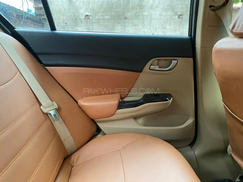 Honda Civic 2014 for Sale in Gujranwala Honda Civic 2014 for Sale in Gujranwala Image-2