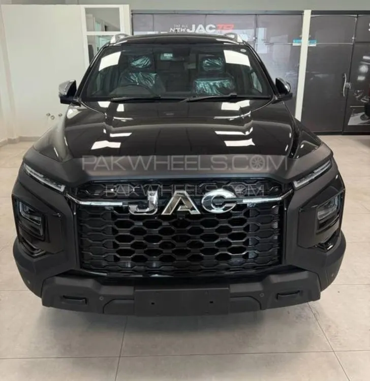 JAC T9 2025 for Sale in Lahore JAC T9 2025 for Sale in Lahore Image-1