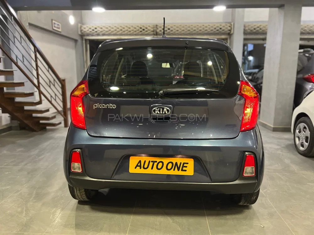 KIA Picanto 2023 for Sale in Karachi KIA Picanto 2023 for Sale in Karachi Image-7