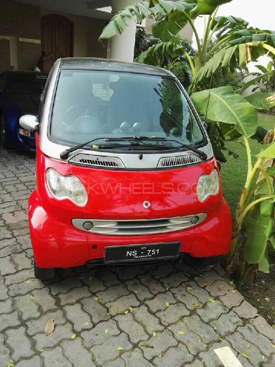 Mercedes Benz Smart 2004 for Sale in Lahore Image-1
