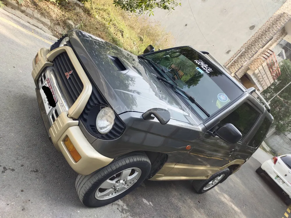 Mitsubishi Pajero Mini 1997 for Sale in Mardan Mitsubishi Pajero Mini 1997 for Sale in Mardan Image-2
