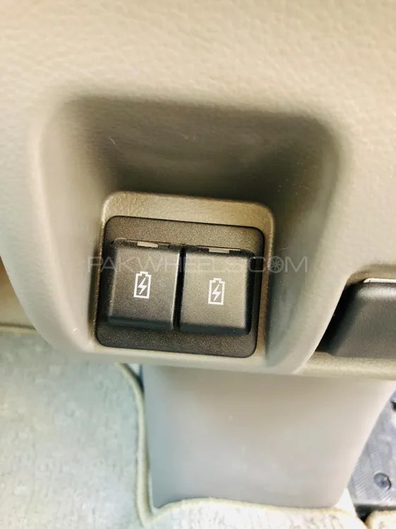 Mazda Scrum Van 2021 for Sale in Karachi Mazda Scrum Van 2021 for Sale in Karachi Image-16