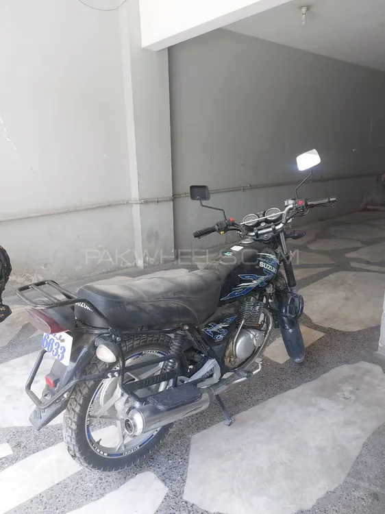 Suzuki GS 150 SE 2018 for Sale Suzuki GS 150 SE 2018 for Sale Image-2