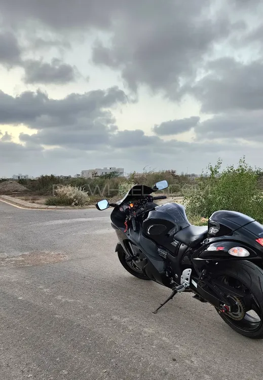Suzuki Hayabusa 2017 for Sale Suzuki Hayabusa 2017 for Sale Image-2