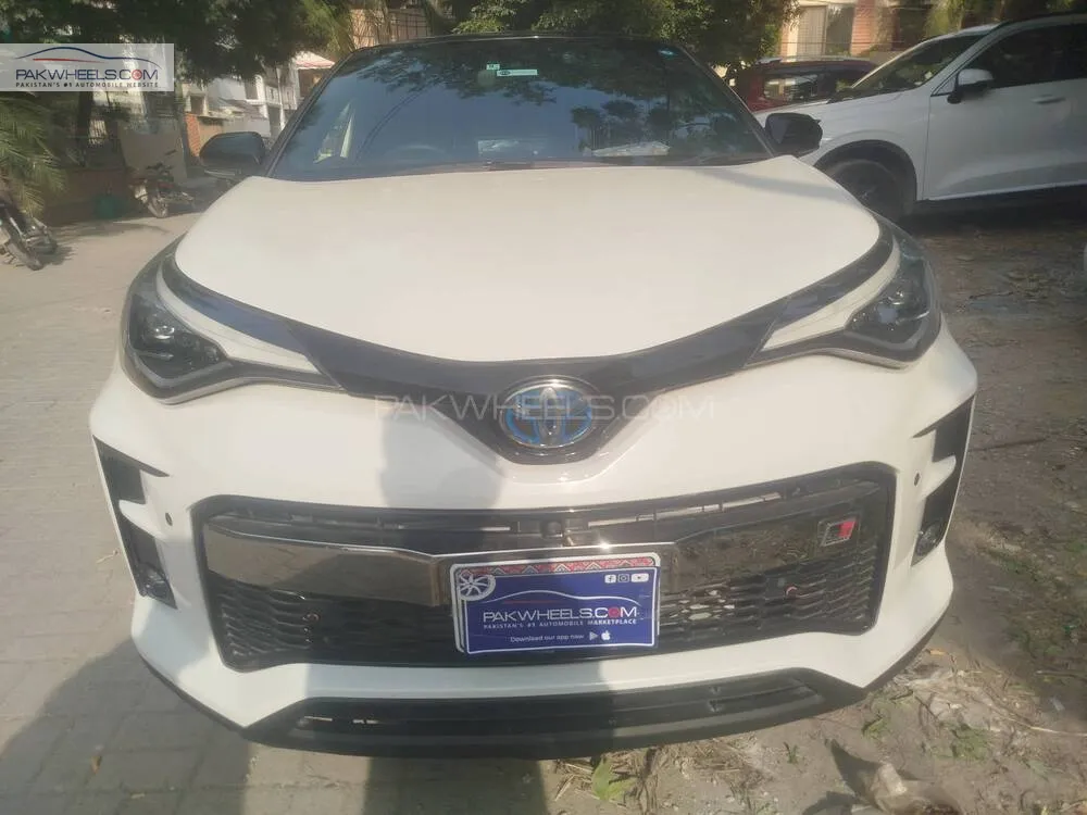 Toyota C-HR 2020 for Sale in Karachi Image-1