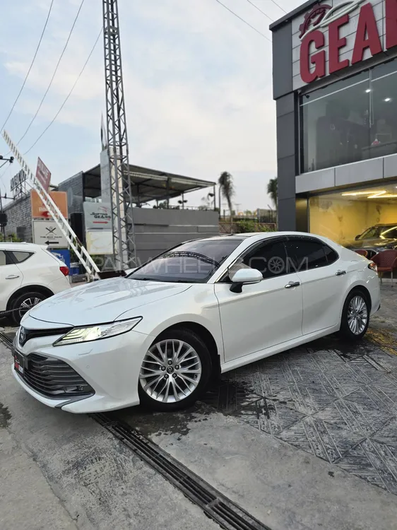 Toyota Camry 2018 for Sale in Islamabad Toyota Camry 2018 for Sale in Islamabad Image-4