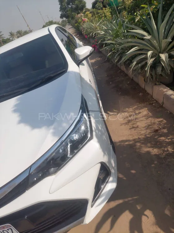 Toyota Corolla 2020 for Sale in Karachi Image-1