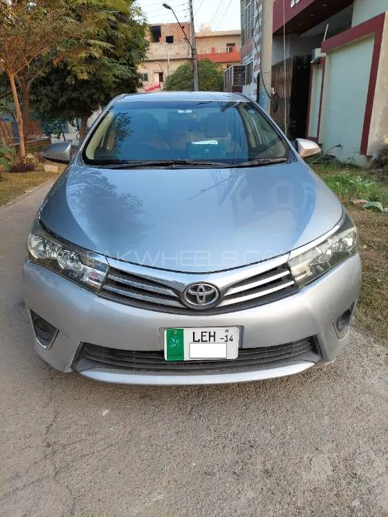 Toyota Corolla 2015 for Sale in Lahore Image-1
