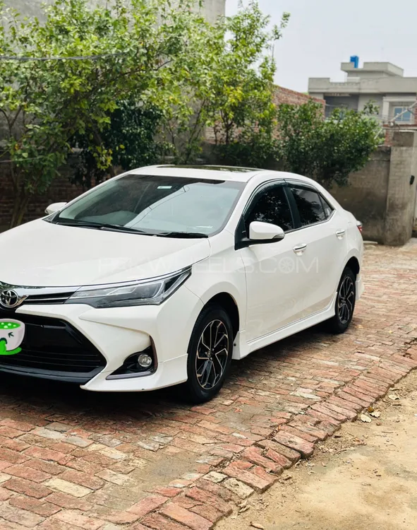 Toyota Corolla 2023 for Sale in Gujranwala Image-1