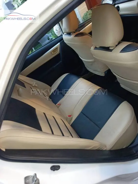 Toyota Corolla 2021 for Sale in Lahore Toyota Corolla 2021 for Sale in Lahore Image-11