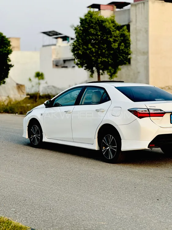 Toyota Corolla 2021 for Sale in Islamabad Toyota Corolla 2021 for Sale in Islamabad Image-3