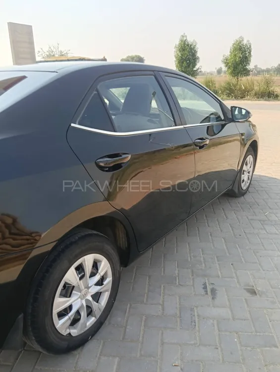 ٹویوٹا کرولا 2015 for Sale in جہلم ٹویوٹا کرولا 2015 for Sale in جہلم Image-3