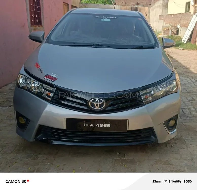 Toyota Corolla 2016 for Sale in Gujrat Image-1