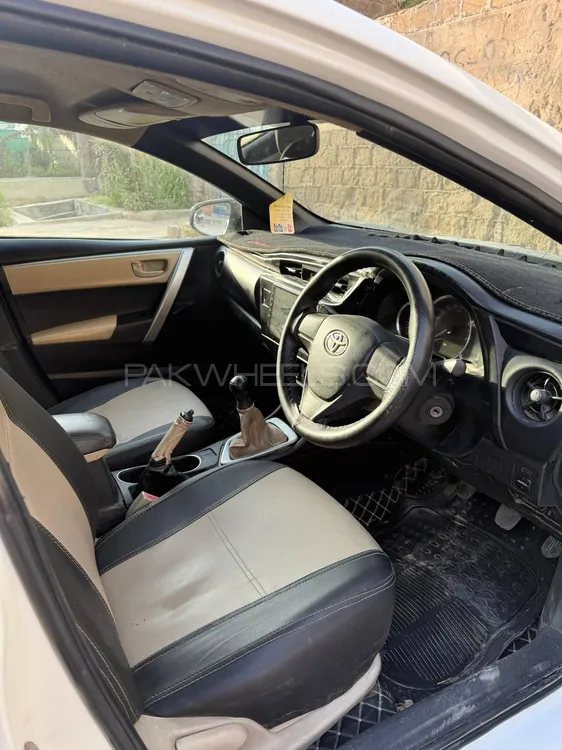 Toyota Corolla 2018 for Sale in Karachi Toyota Corolla 2018 for Sale in Karachi Image-5