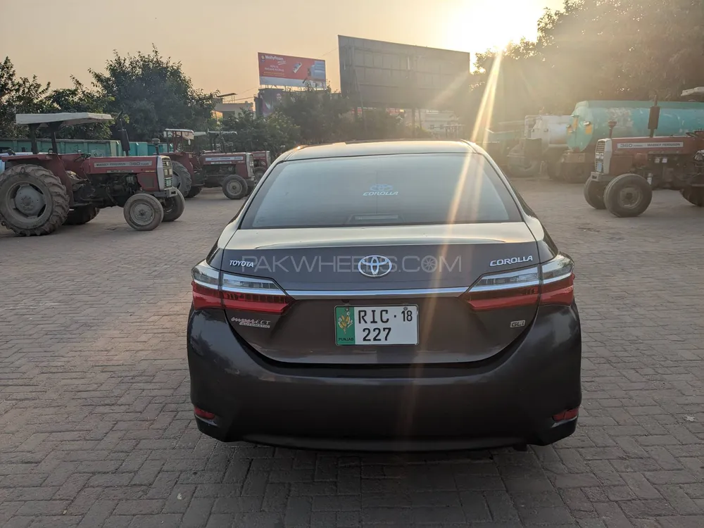 Toyota Corolla 2018 for Sale in Rawalpindi Toyota Corolla 2018 for Sale in Rawalpindi Image-2