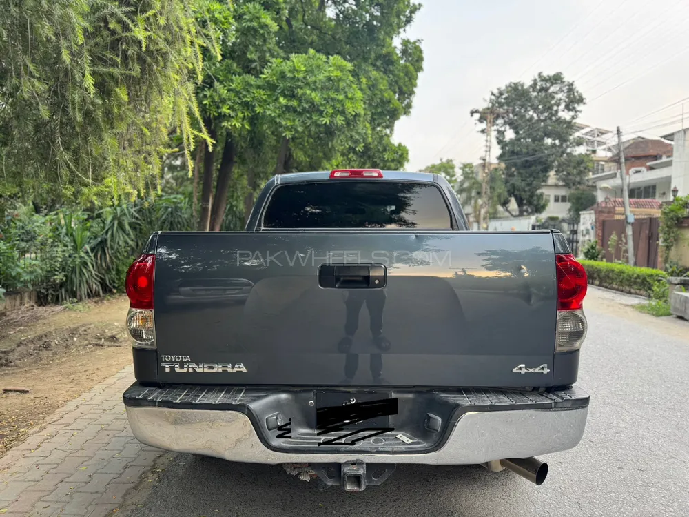 Toyota Tundra 2008 for Sale in Lahore Toyota Tundra 2008 for Sale in Lahore Image-4