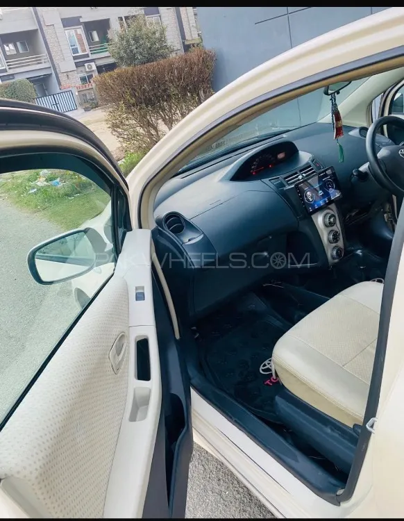 Toyota Vitz 2008 for Sale in Lahore Toyota Vitz 2008 for Sale in Lahore Image-2
