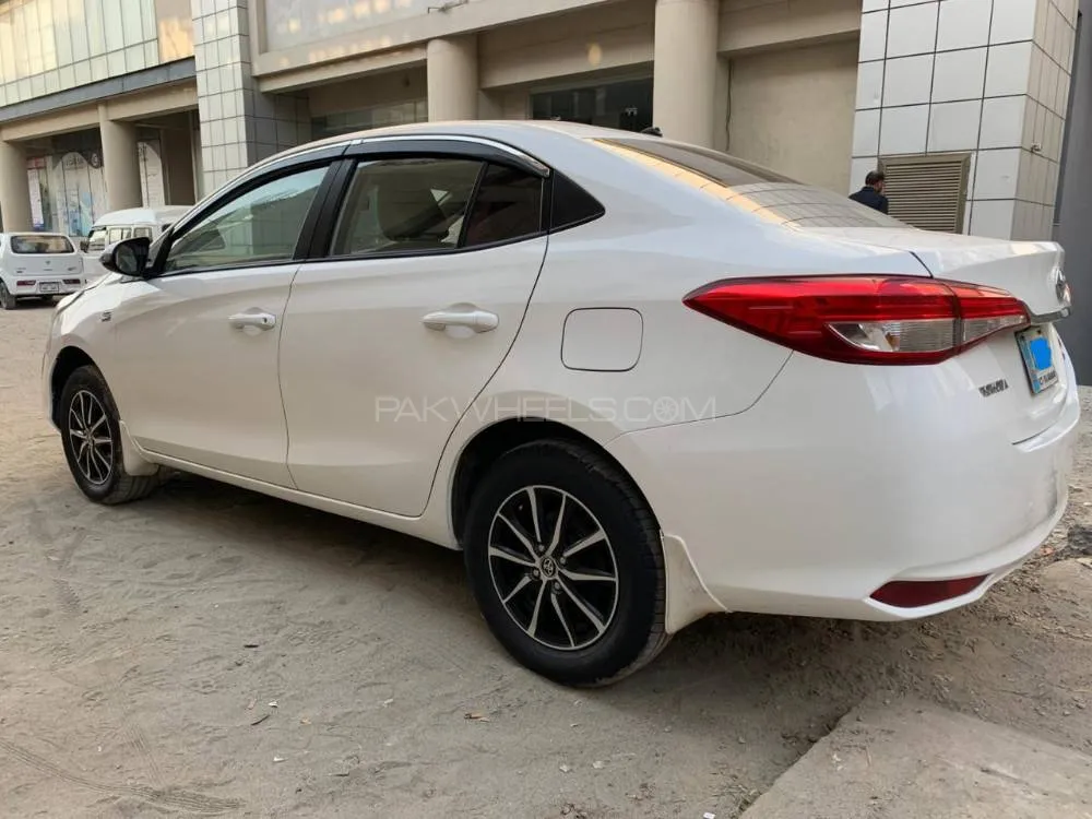 Toyota Yaris Sedan 2021 for Sale in Rawalpindi Toyota Yaris Sedan 2021 for Sale in Rawalpindi Image-3
