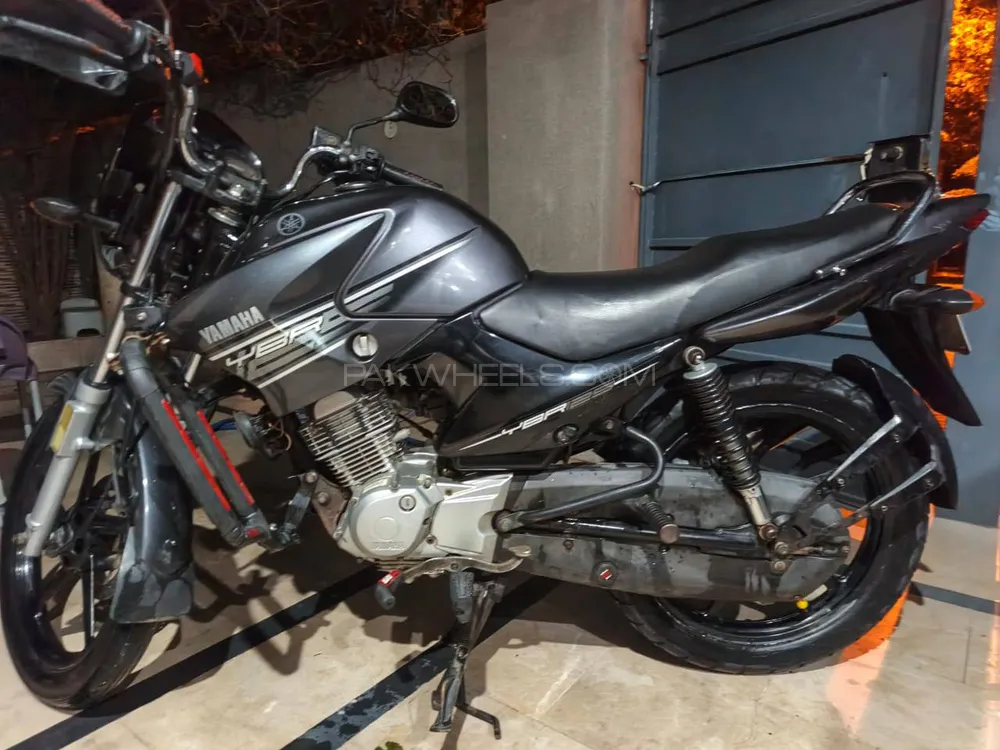 Yamaha YBR 125 2015 for Sale Yamaha YBR 125 2015 for Sale Image-8