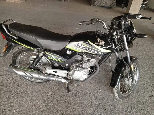 Honda CG 125 Deluxe 2018
