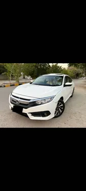 Honda Civic Oriel 1.8 i-VTEC CVT 2017