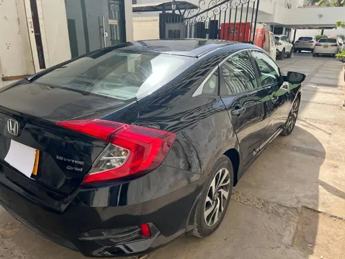 Honda Civic Oriel 1.8 i-VTEC CVT 2018