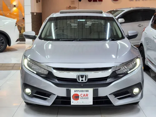 Honda Civic Oriel 1.8 i-VTEC CVT 2020