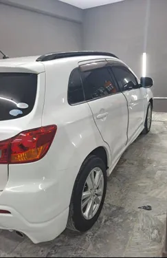 Mitsubishi Rvr G 2010