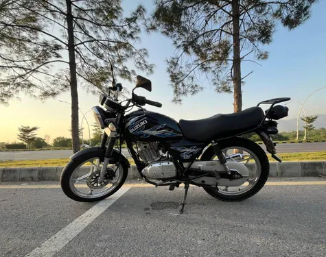 Suzuki GS 150 SE 2021
