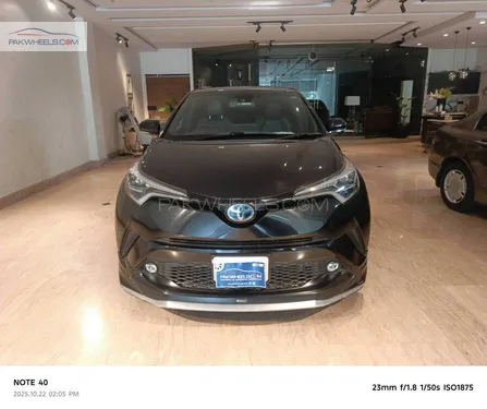 Toyota C-HR G-LED 2018 for Sale New