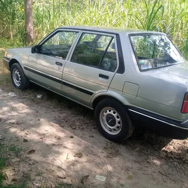 Toyota Corolla DX Saloon 1986