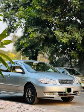 Toyota Corolla SE Saloon 2005