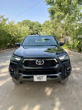 Toyota Hilux Revo Rocco 2023
