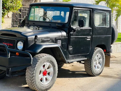 Toyota Land Cruiser J40  1977