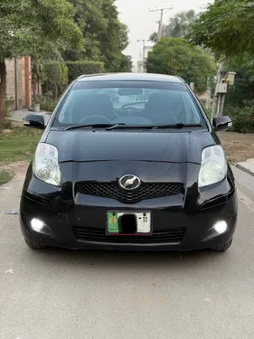 Toyota Vitz B Intelligent Package 1.0 2008