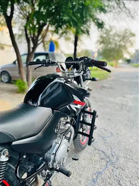 Yamaha YBR 125 2017
