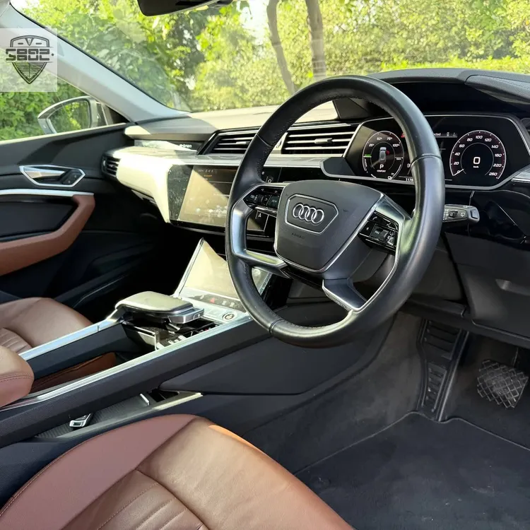 Audi e-tron 2021 for Sale in Lahore Audi e-tron 2021 for Sale in Lahore Image-11