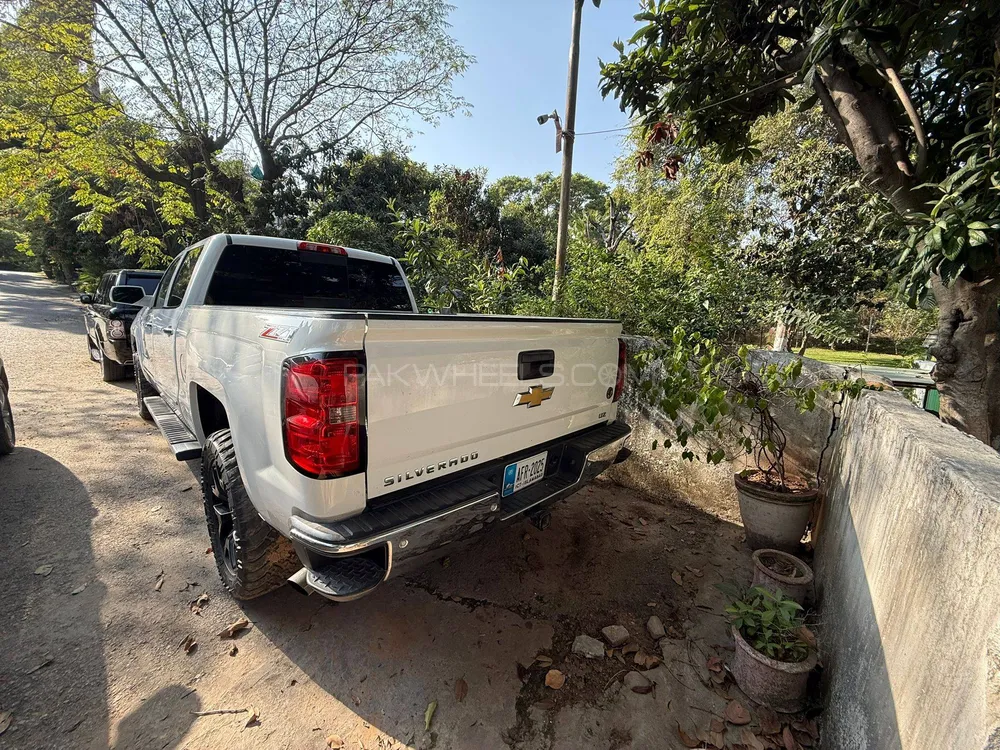 Chevrolet Silverado 2014 for Sale in Islamabad Chevrolet Silverado 2014 for Sale in Islamabad Image-2