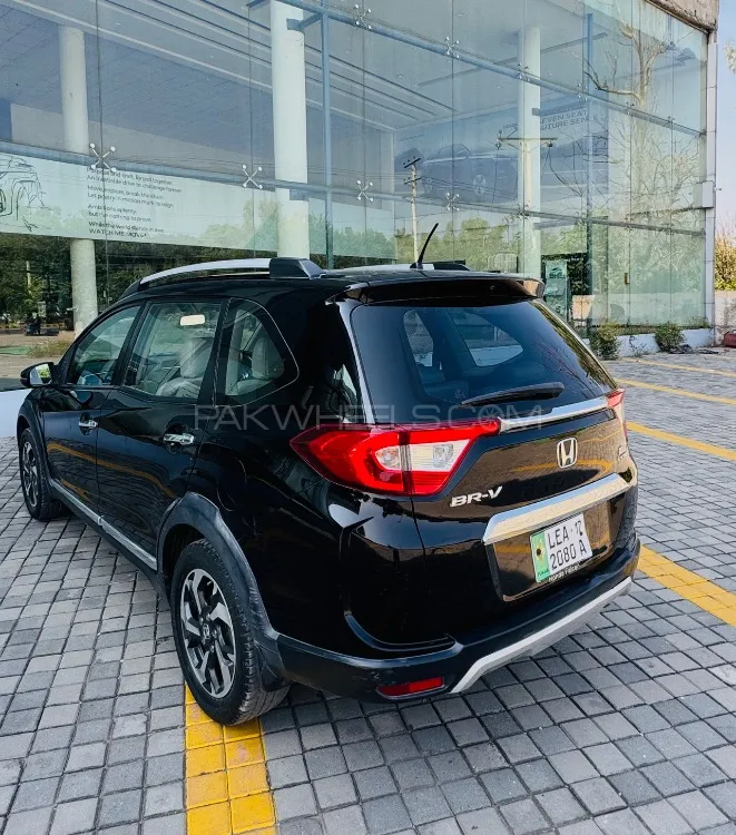Honda BR-V 2017 for Sale in Jhelum Honda BR-V 2017 for Sale in Jhelum Image-4