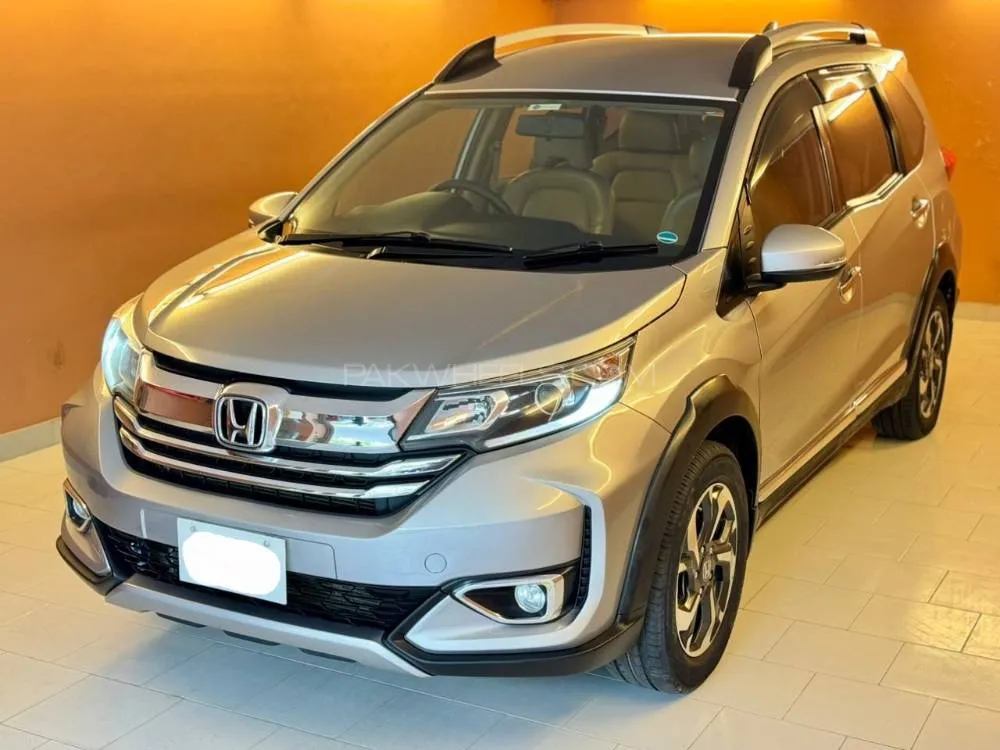 Honda BR-V 2020 for Sale in Karachi Honda BR-V 2020 for Sale in Karachi Image-2