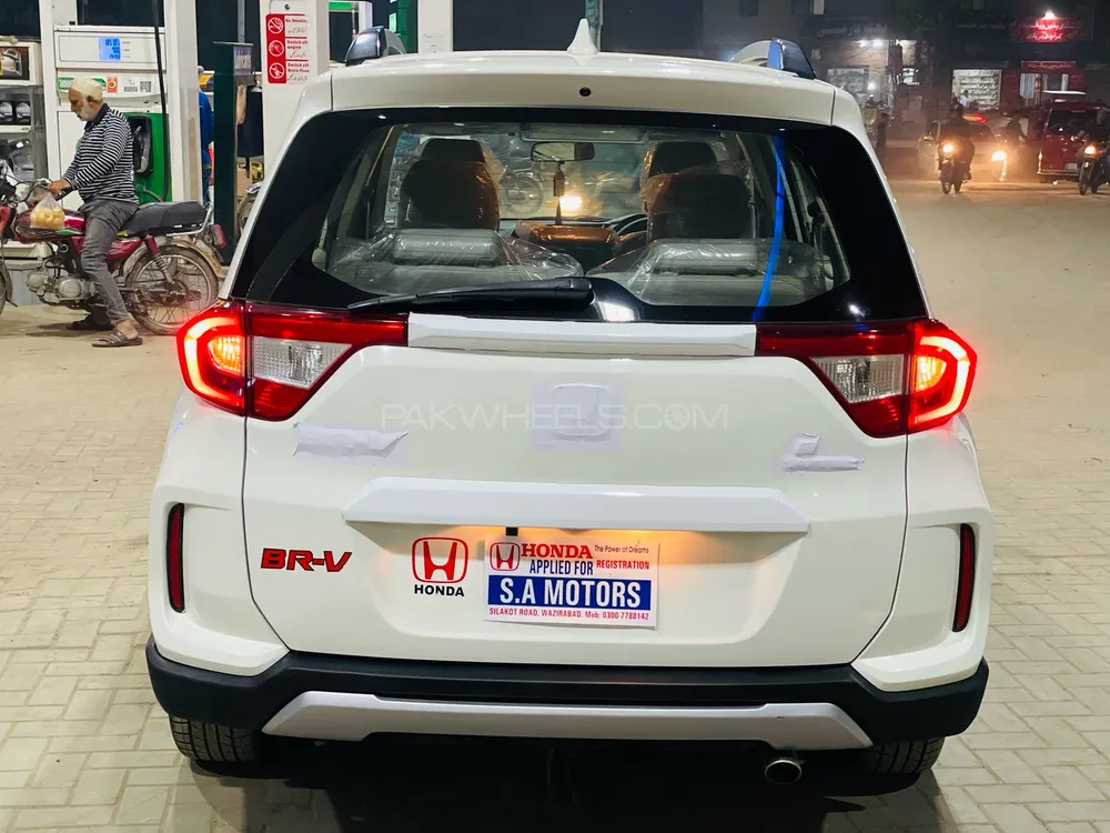 Honda BR-V 2021 for Sale in Gujrat Honda BR-V 2021 for Sale in Gujrat Image-5