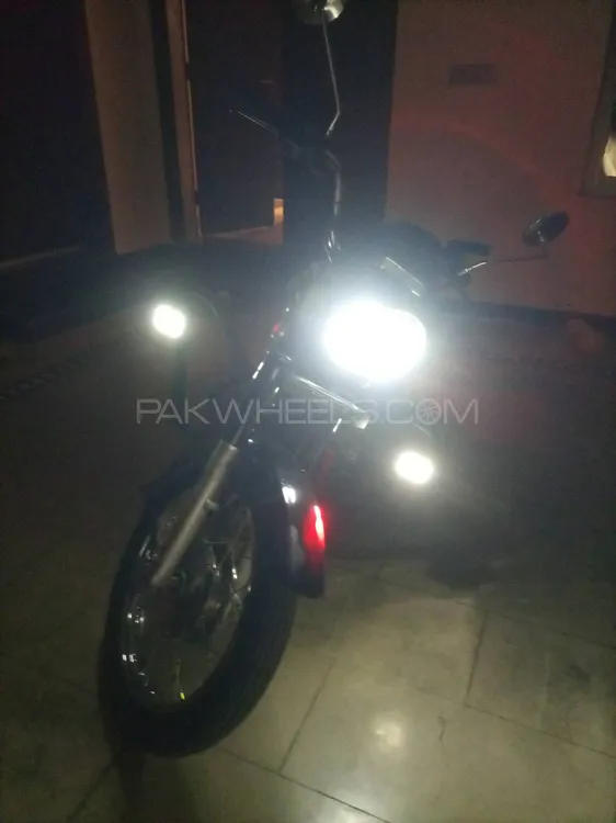 ہونڈا CD 200  1981 for Sale ہونڈا CD 200  1981 for Sale Image-3
