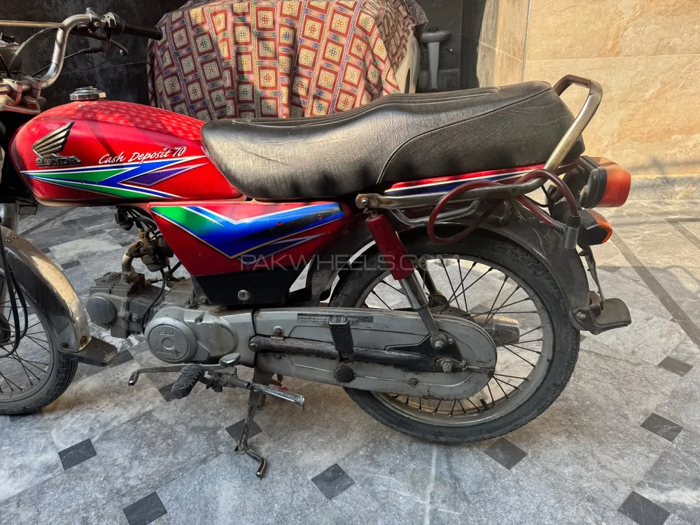 Honda CD 70 2013 for Sale Honda CD 70 2013 for Sale Image-4