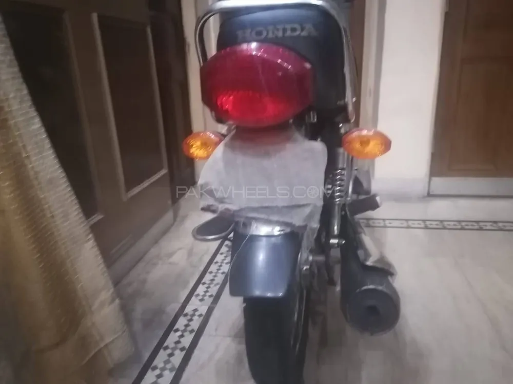 Honda CG 125 2014 for Sale Honda CG 125 2014 for Sale Image-9