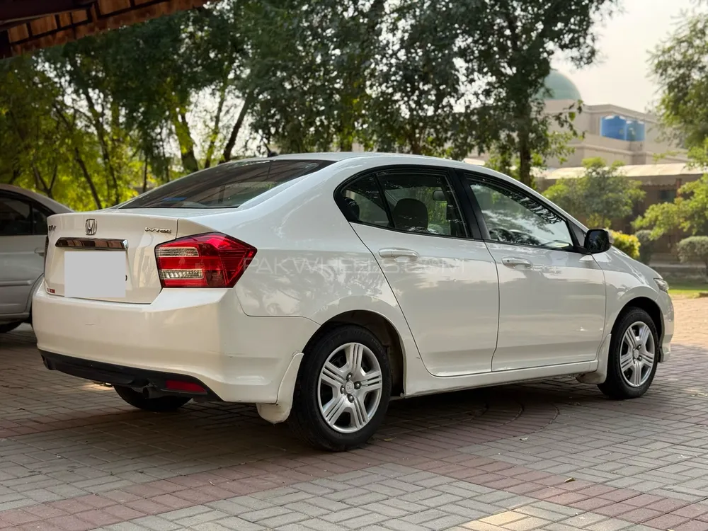 Honda City 2016 for Sale in Lahore Honda City 2016 for Sale in Lahore Image-6