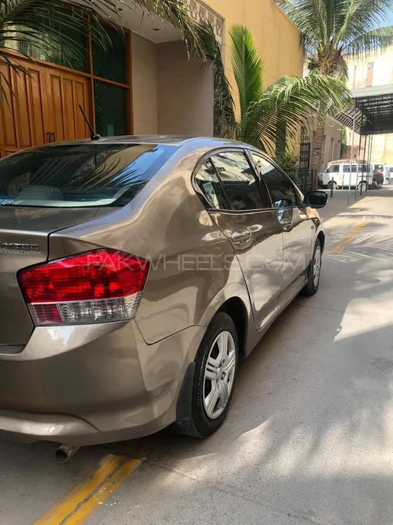 Honda City 2013 for Sale in Karachi Image-1