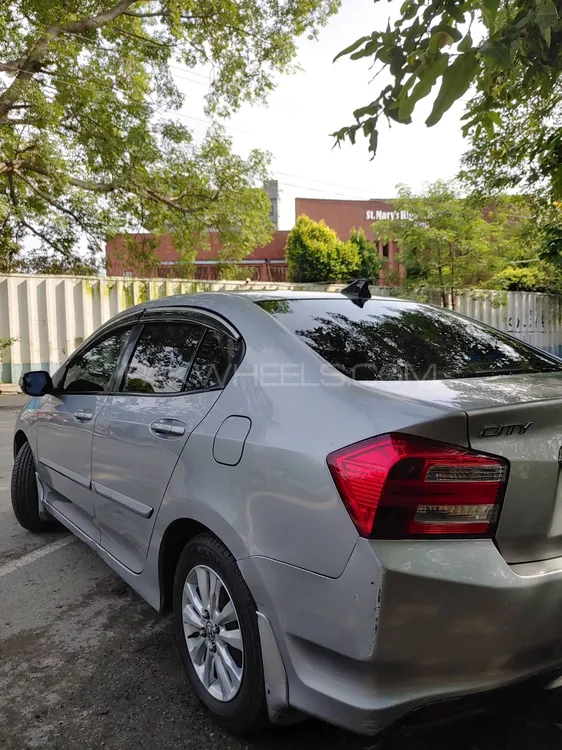 ہونڈا سٹی 2019 for Sale in لاہور ہونڈا سٹی 2019 for Sale in لاہور Image-8