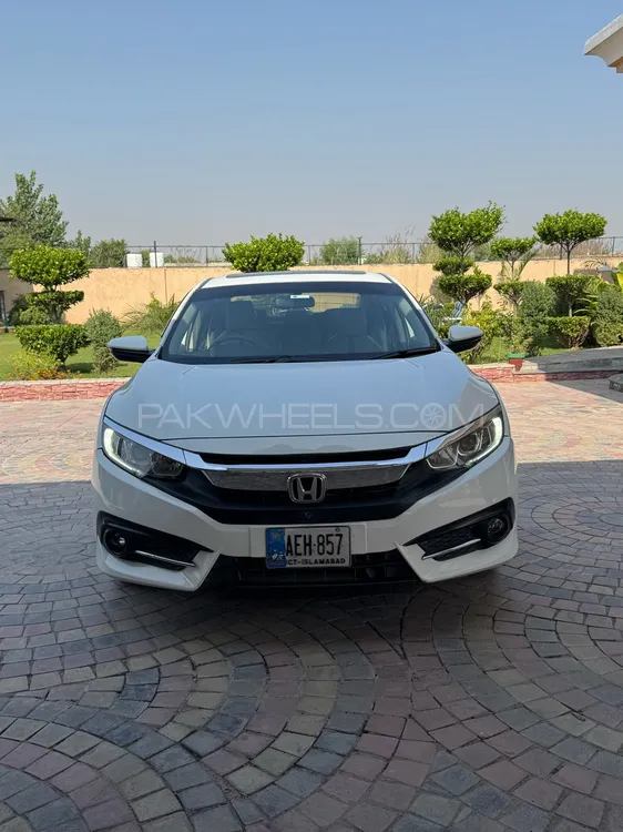 Honda Civic 2017 for Sale in Islamabad Image-1